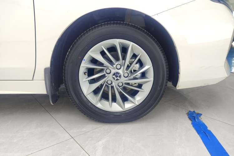 Used Venucia D60 2021 PLUS 1.6L XL CVT Yue Ling Edition Left Rear Wheel Hub
