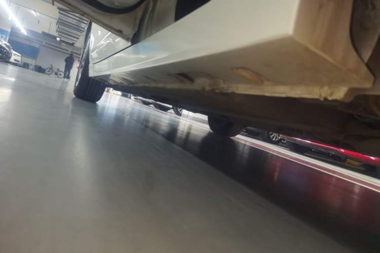 Used Venucia D60 2021 PLUS 1.6L XL CVT Yue Ling Edition Left Side Sill