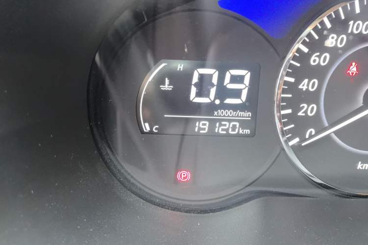 Used Venucia D60 2021 PLUS 1.6L XL CVT Yue Ling Edition Odometer Close Up