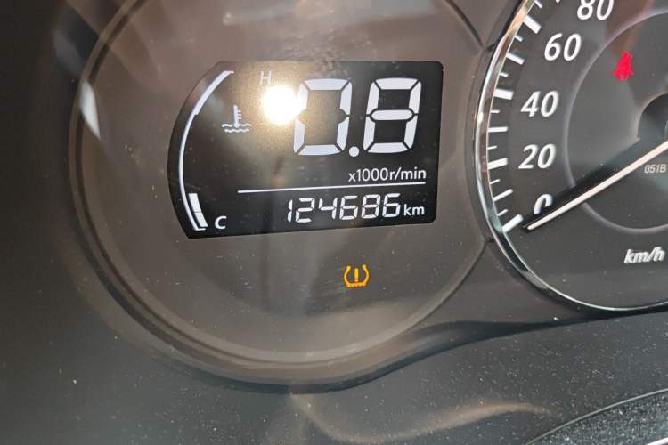 Used Venucia D60 2021 1.6L Entry Manual Comfort Edition Odometer Close Up