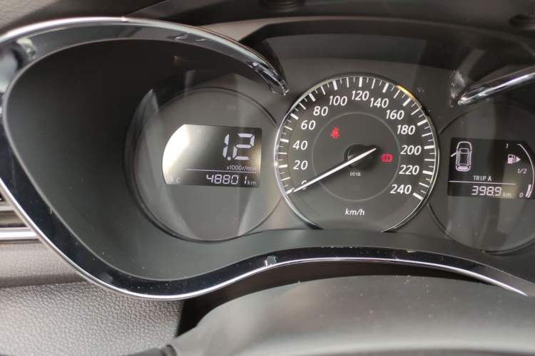 Used Venucia D60 2021 1.6L Entry Manual Comfort Edition Odometer Close Up