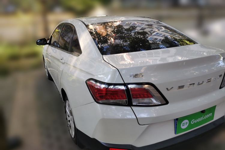 Used Venucia D60 2021 1.6L Entry Manual Comfort Edition Rear Left 45 Deg