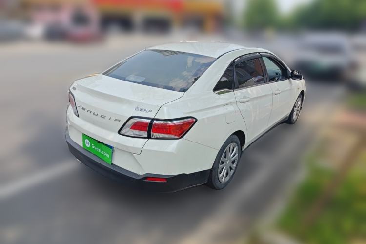 Used Venucia D60 2021 1.6L Entry Manual Comfort Edition Rear Right 45 Deg