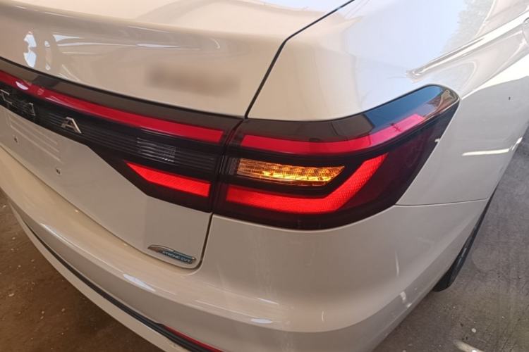 Used Venucia D60 2021 PLUS 1.6L XL CVT Yue Ling Edition Right Rear Taillight