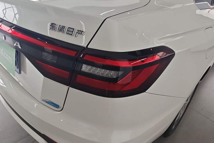Used Venucia D60 2021 PLUS 1.6L XL CVT Yue Ling Edition Right Rear Taillight