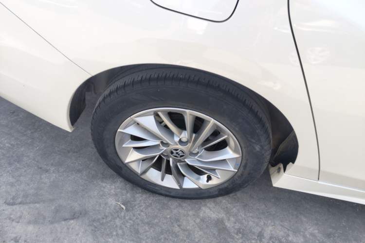 Used Venucia D60 2021 PLUS 1.6L XL CVT Yue Ling Edition Right Rear Wheel Hub
