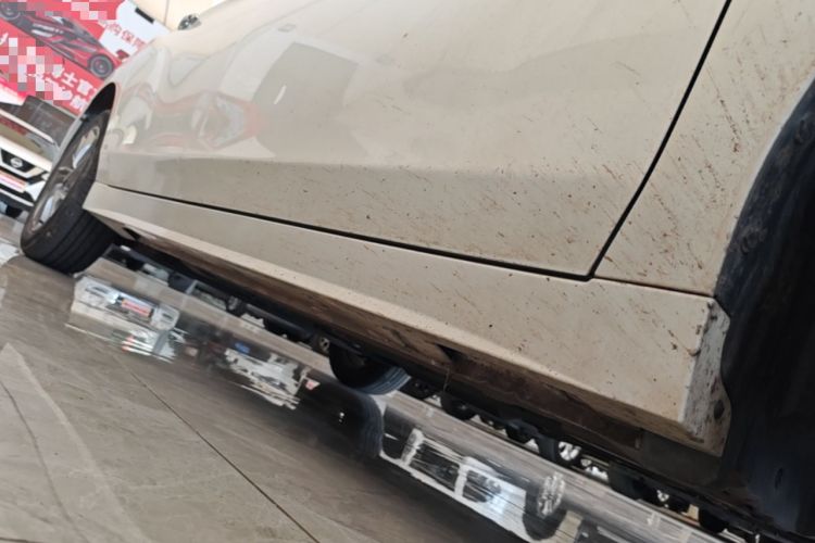 Used Venucia D60 2021 PLUS 1.6L XL CVT Yue Ling Edition Right Side Sill