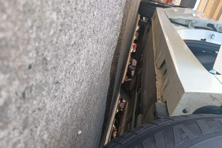 Used Venucia D60 2021 PLUS 1.6L XL CVT Yue Ling Edition Right Side Sill