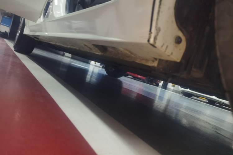 Used Venucia D60 2021 PLUS 1.6L XL CVT Yue Ling Edition Right Side Sill