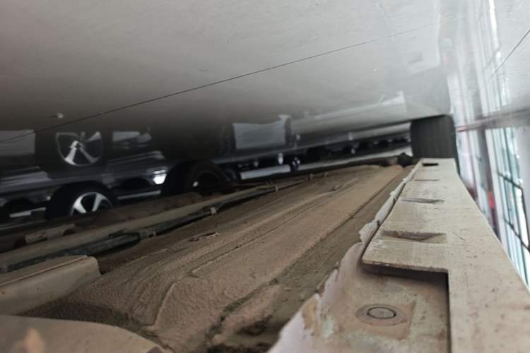Used Venucia D60 2021 PLUS 1.6L XV CVT Smart Edition Right Side Sill