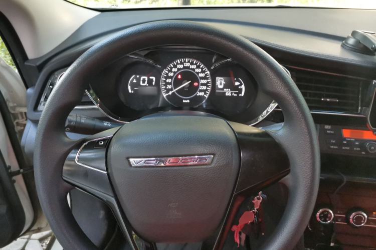Used Venucia D60 2021 1.6L Entry Manual Comfort Edition Steering Wheel