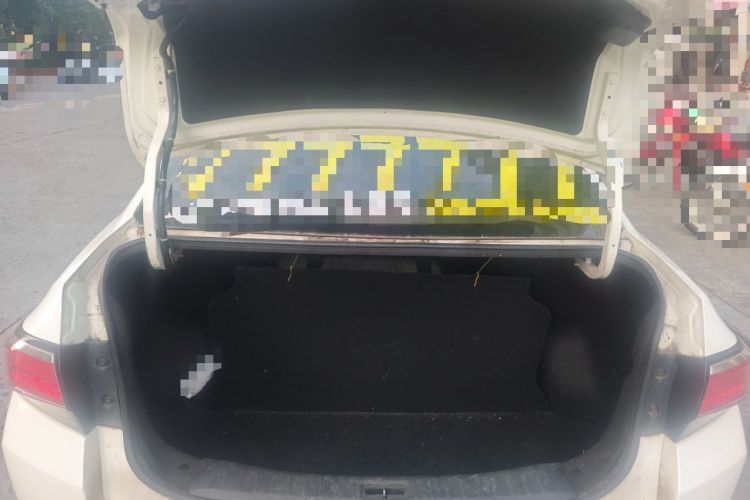 Used Venucia D60 2021 1.6L Entry Manual Comfort Edition Trunk