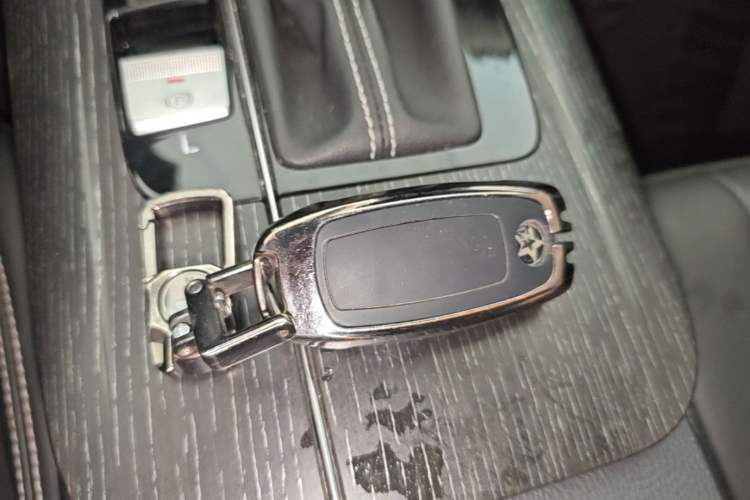 Used Venucia D60 2021 PLUS 1.6L XL CVT Yue Ling Edition Vehicle Key