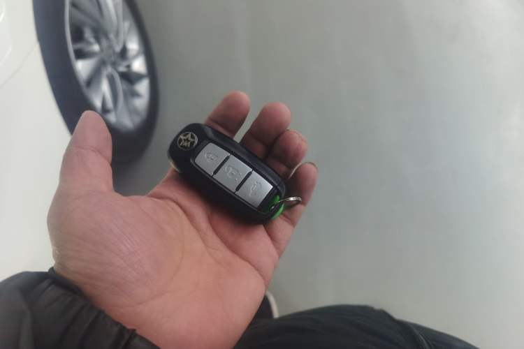 Used Venucia D60 2021 PLUS 1.6L XL CVT Yue Ling Edition Vehicle Key