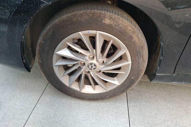 Used Venucia D60 2023 PLUS 1.6L XL CVT Yue Ling Edition Exterior 7