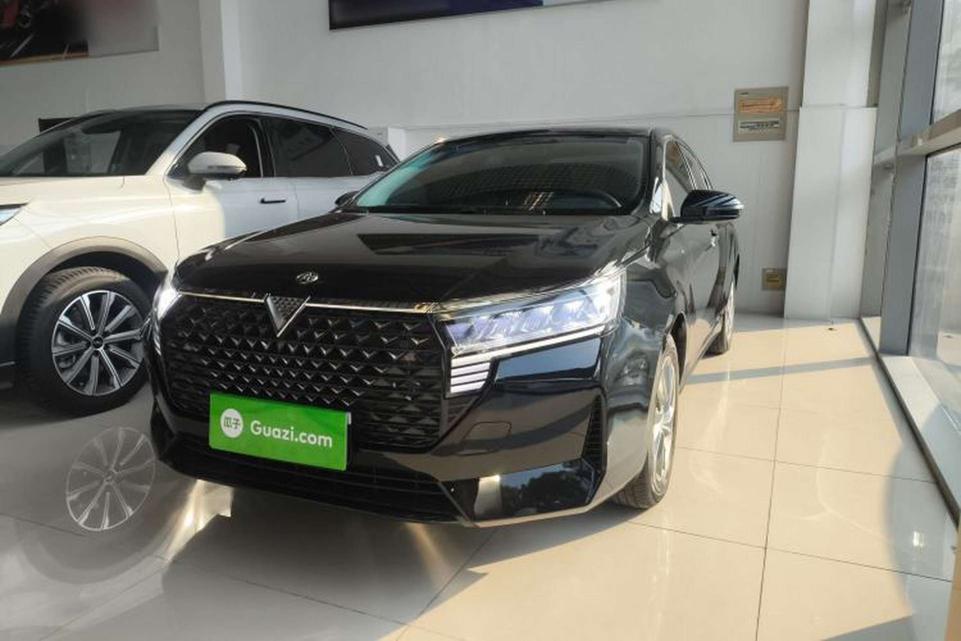 Used Venucia D60 2023 PLUS 1.6L XL CVT Yue Ling Edition Front Left 45 Deg