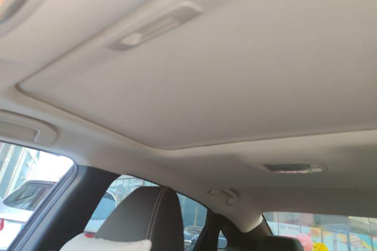 Used Venucia D60 2023 PLUS 1.6L XL CVT Yue Ling Edition Headliner