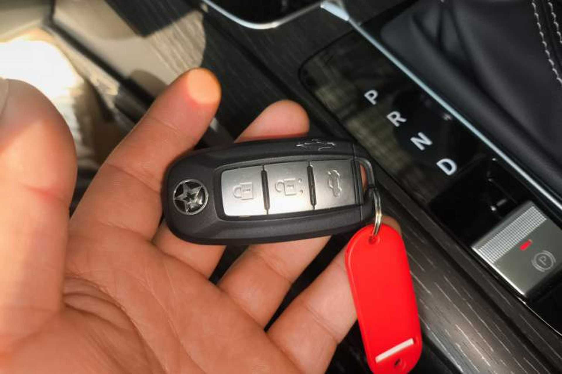 Used Venucia D60 2023 PLUS 1.6L XL CVT Yue Ling Edition Vehicle Key
