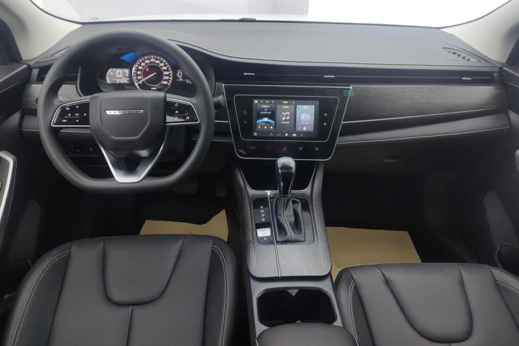 Used Venucia D60 2023 PLUS 1.6L XL CVT Yue Ling Edition Center Console