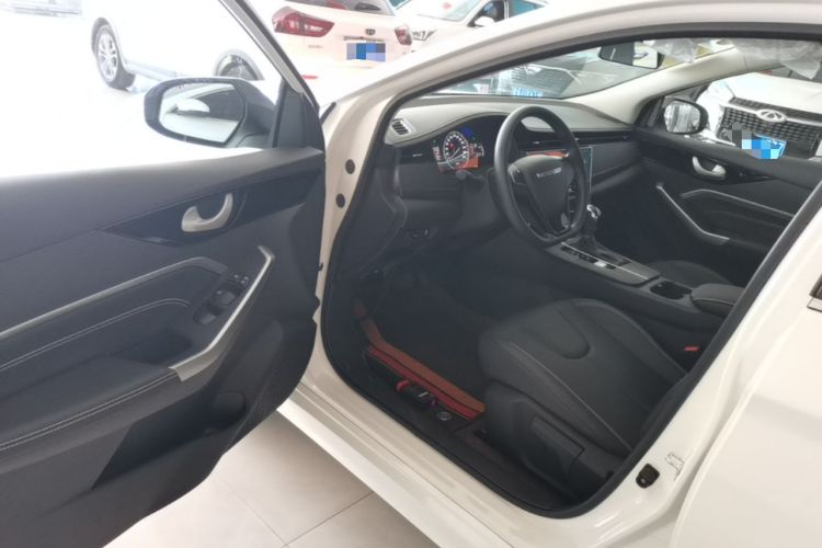 Used Venucia D60 2023 PLUS 1.6L XE CVT Trendy Edition Driver Seat