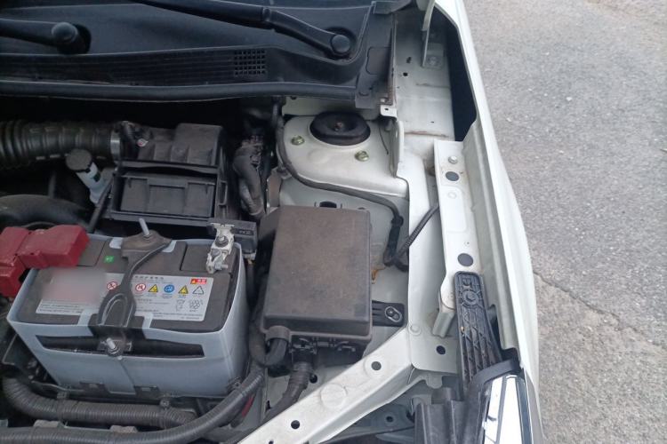 Used Venucia D60 2023 PLUS 1.6L XL CVT Yue Ling Edition Engine Bay Left