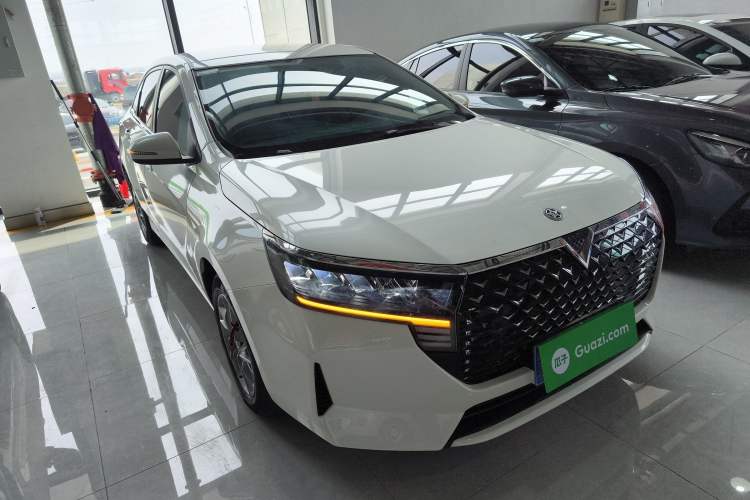 Used Venucia D60 2023 PLUS 1.6L XE CVT Trendy Edition Exterior 2