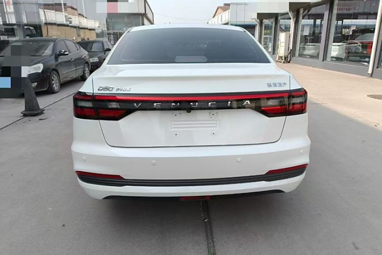Used Venucia D60 2023 PLUS 1.6L XL CVT Yue Ling Edition Exterior 4