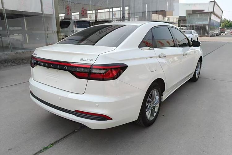 Used Venucia D60 2023 PLUS 1.6L XL CVT Yue Ling Edition Exterior 5