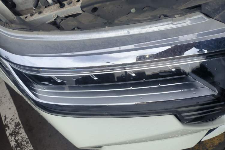 Used Venucia D60 2023 PLUS 1.6L XL CVT Yue Ling Edition Exterior 6