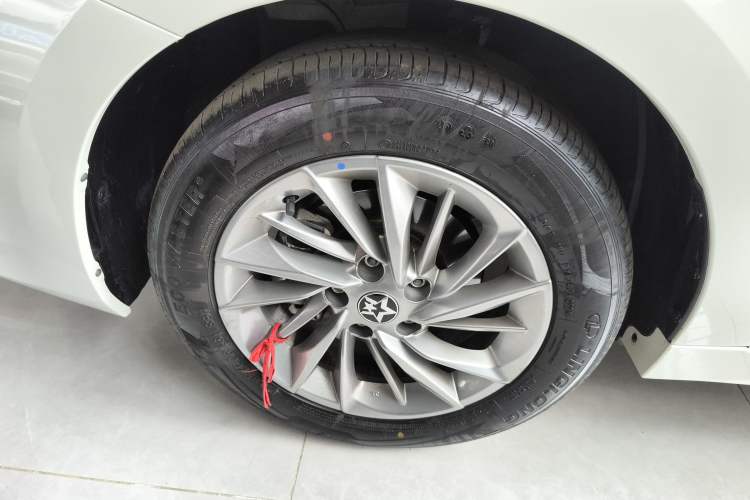 Used Venucia D60 2023 PLUS 1.6L XE CVT Trendy Edition Exterior 7