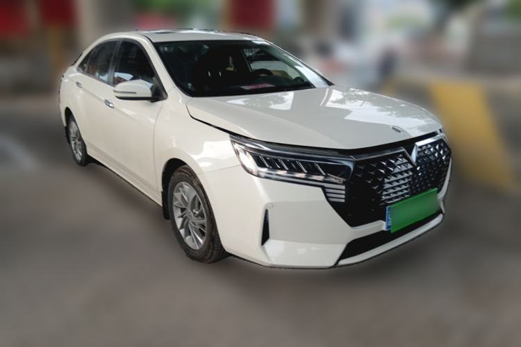 Used Venucia D60 2023 PLUS 1.6L XL CVT Yue Ling Edition Front Right 45 Deg