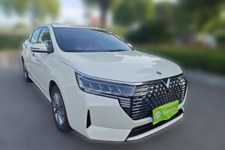 Used Venucia D60 2023 PLUS 1.6L XL CVT Yue Ling Edition Front Right 45 Deg