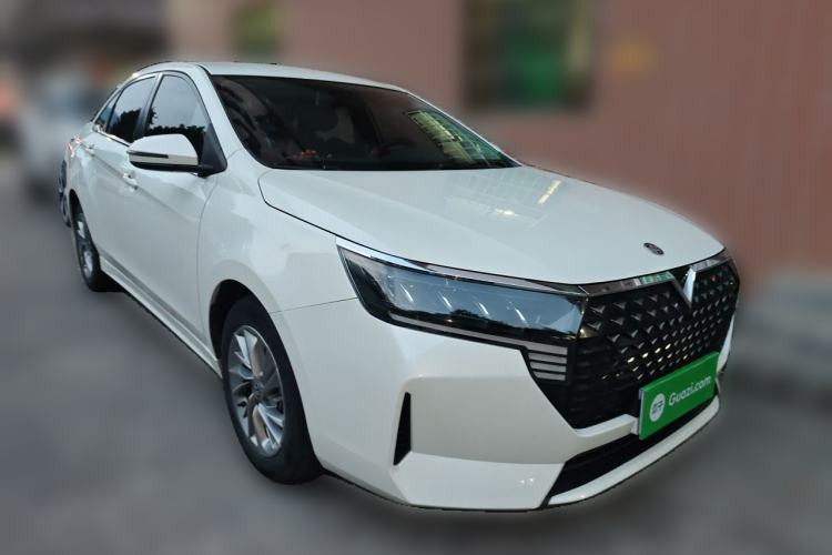 Used Venucia D60 2023 PLUS 1.6L XE CVT Trendy Edition Front Right 45 Deg