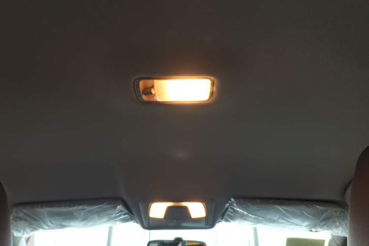 Used Venucia D60 2023 PLUS 1.6L XE CVT Trendy Edition Headliner