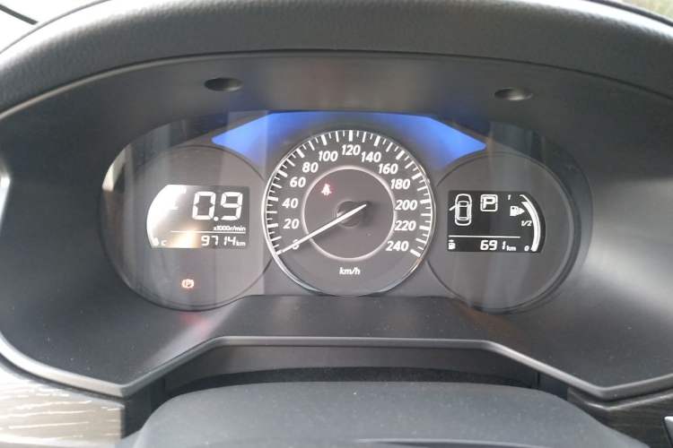 Used Venucia D60 2023 PLUS 1.6L XL CVT Yue Ling Edition Instrument Cluster