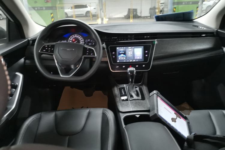 Used Venucia D60 2023 PLUS 1.6L XL CVT Yue Ling Edition Interior 2