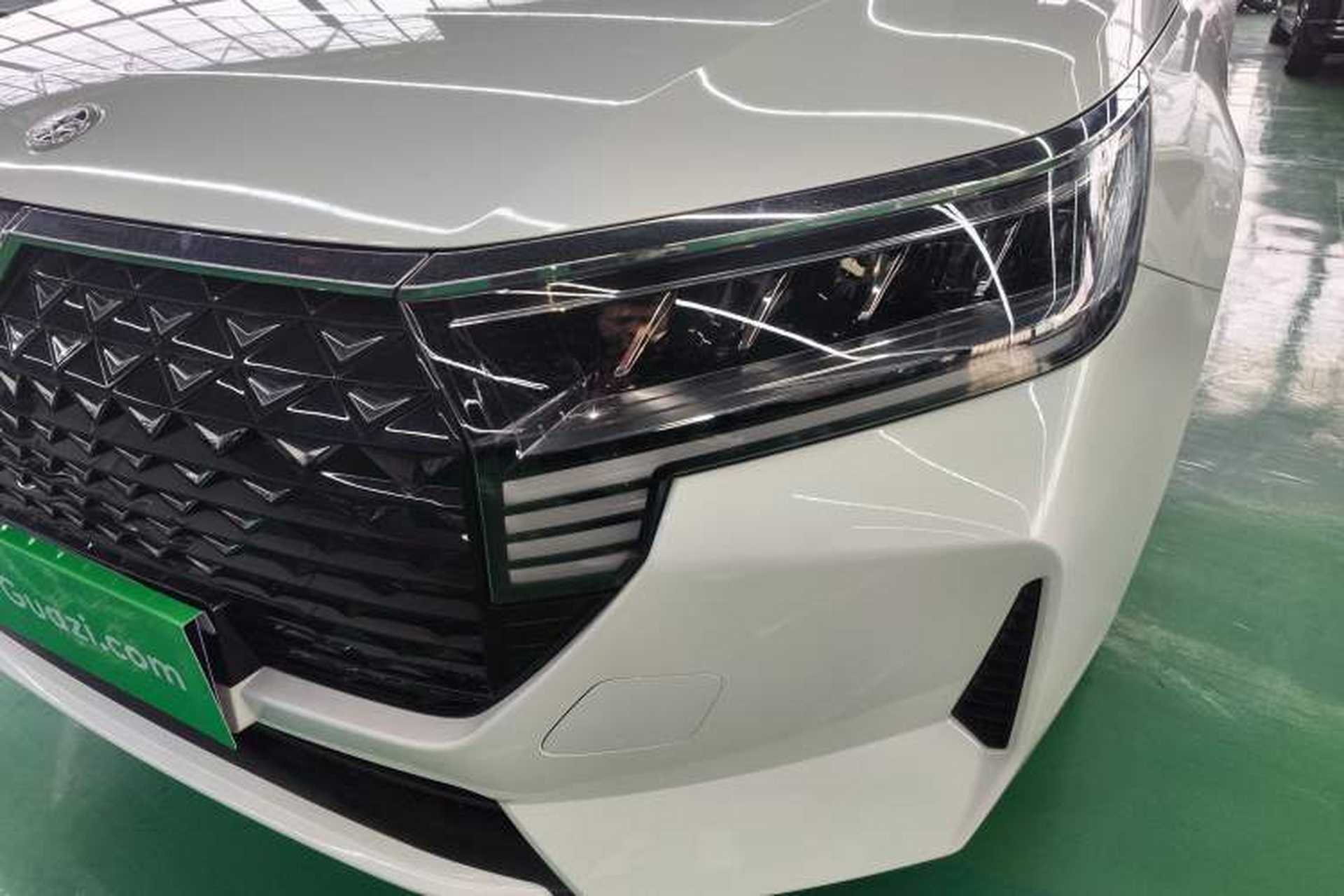 Used Venucia D60 2023 PLUS 1.6L XL CVT Yue Ling Edition Left Front Headlight