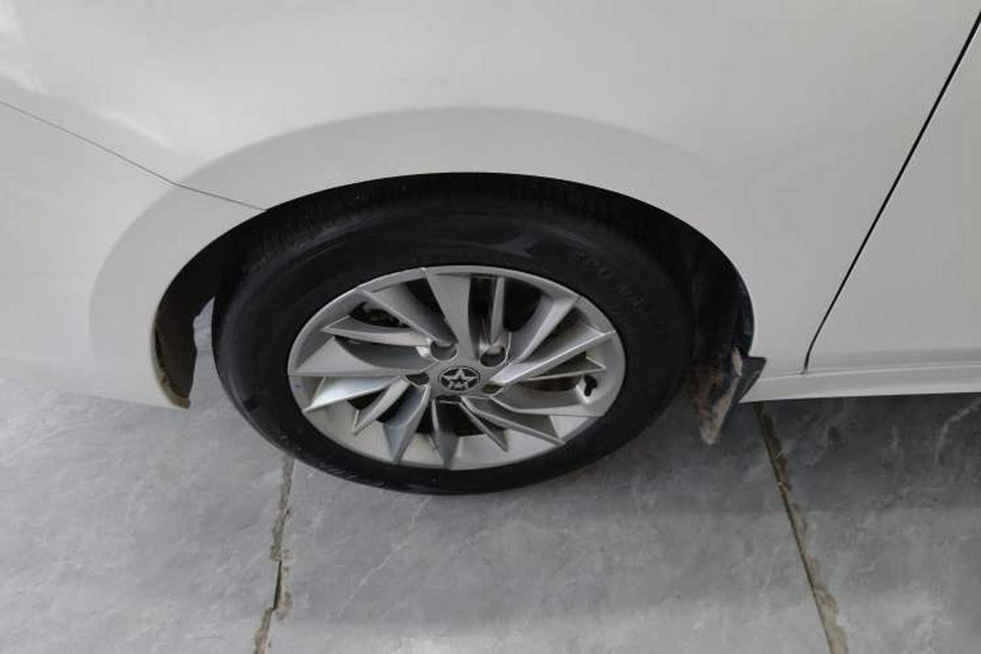 Used Venucia D60 2023 PLUS 1.6L XL CVT Yue Ling Edition Left Front Wheel Hub