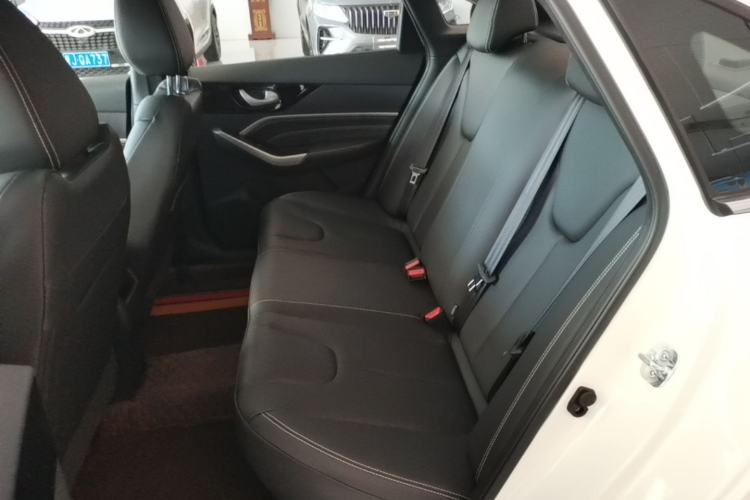 Used Venucia D60 2023 PLUS 1.6L XE CVT Trendy Edition Left Rear Seat