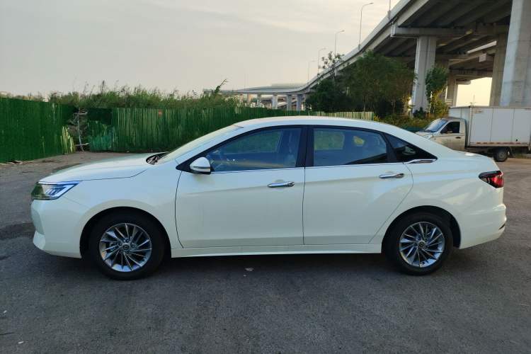Used Venucia D60 2023 PLUS 1.6L XL CVT Yue Ling Edition Left Side