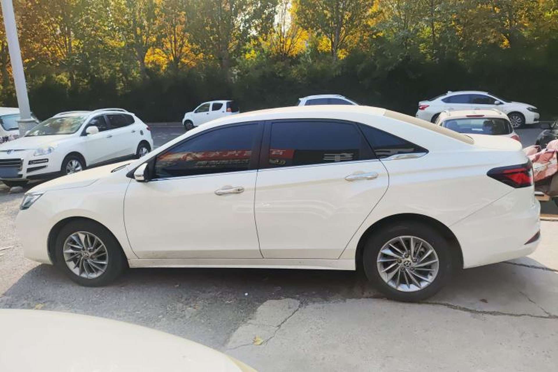 Used Venucia D60 2023 PLUS 1.6L XL CVT Yue Ling Edition Left Side