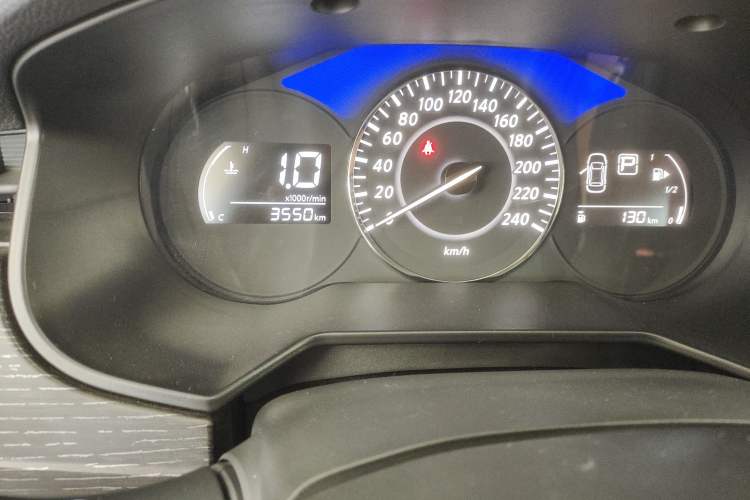 Used Venucia D60 2023 PLUS 1.6L XL CVT Yue Ling Edition Odometer Close Up