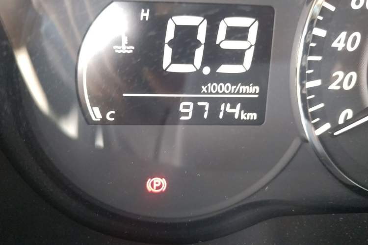 Used Venucia D60 2023 PLUS 1.6L XL CVT Yue Ling Edition Odometer Close Up