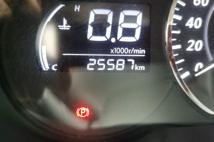 Used Venucia D60 2023 PLUS 1.6L XL CVT Yue Ling Edition Odometer Close Up