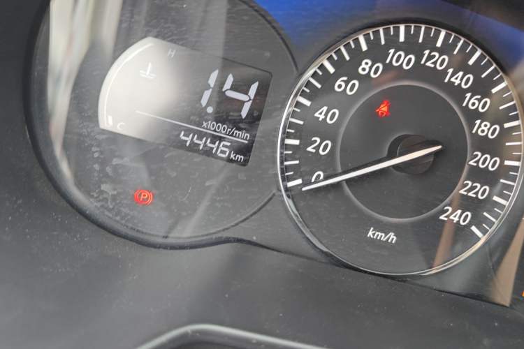 Used Venucia D60 2023 PLUS 1.6L XL CVT Yue Ling Edition Odometer Close Up