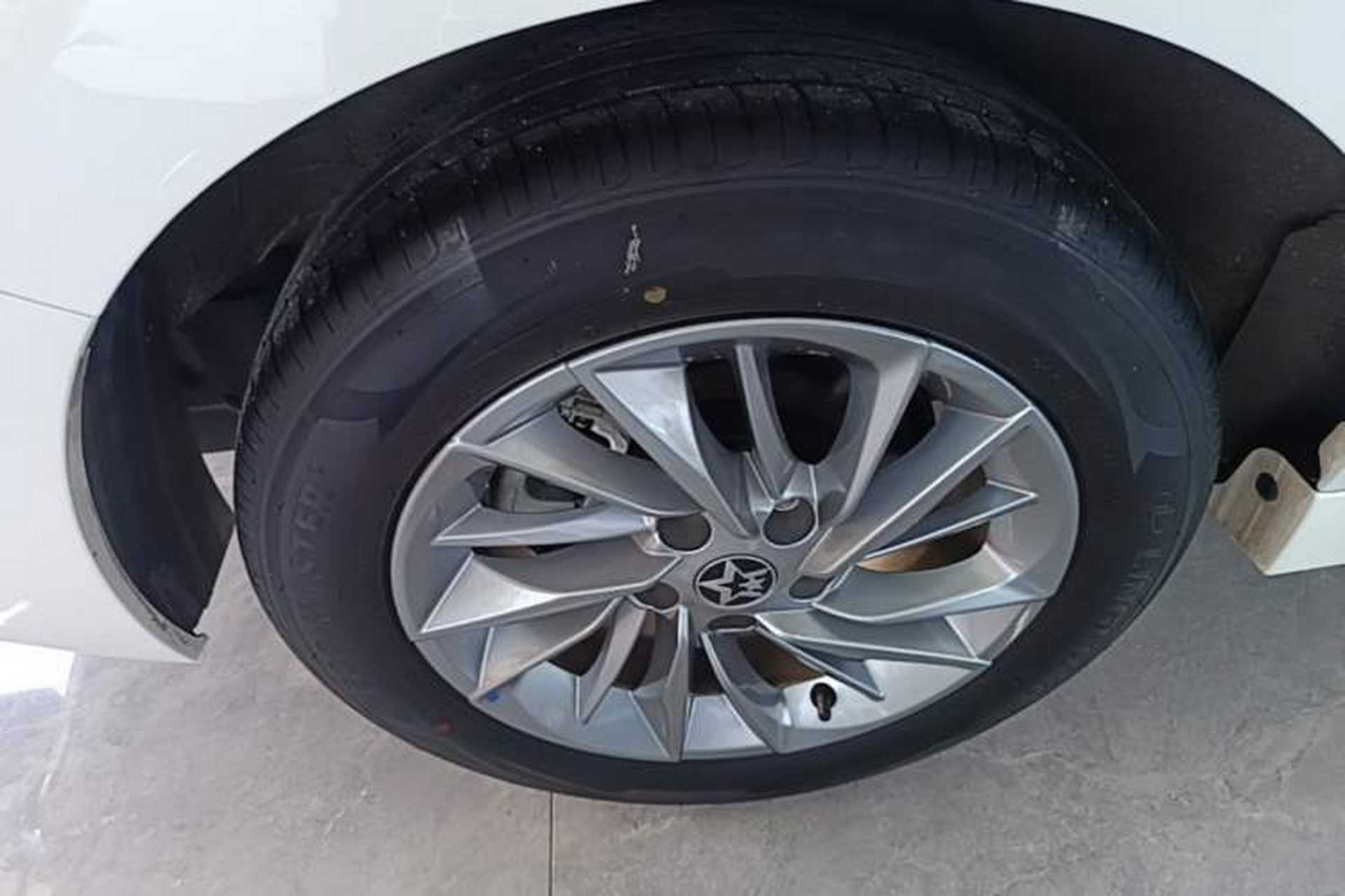 Used Venucia D60 2023 PLUS 1.6L XE CVT Trendy Edition Right Rear Wheel Hub