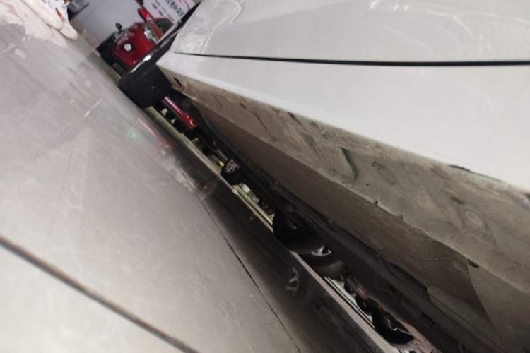 Used Venucia D60 2023 PLUS 1.6L XL CVT Yue Ling Edition Right Side Sill