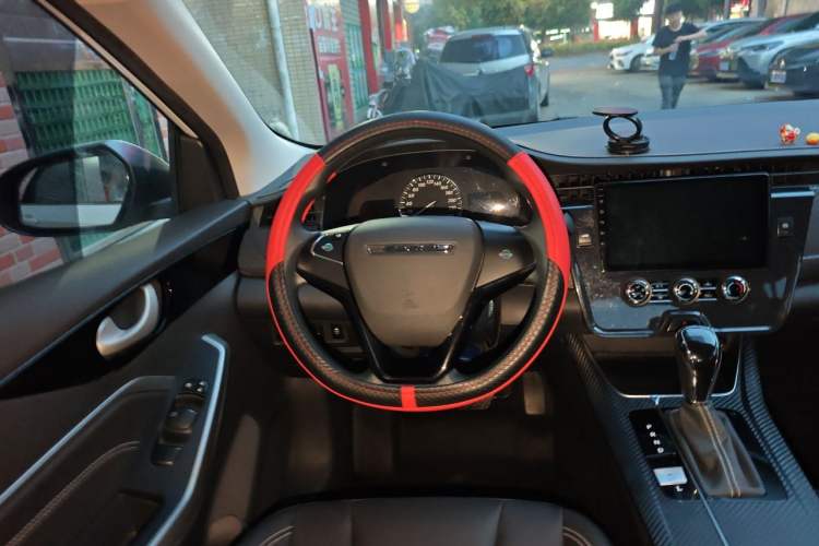 Used Venucia D60 2023 PLUS 1.6L XE CVT Trendy Edition Steering Wheel