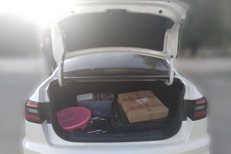 Used Venucia D60 2023 PLUS 1.6L XL CVT Yue Ling Edition Trunk