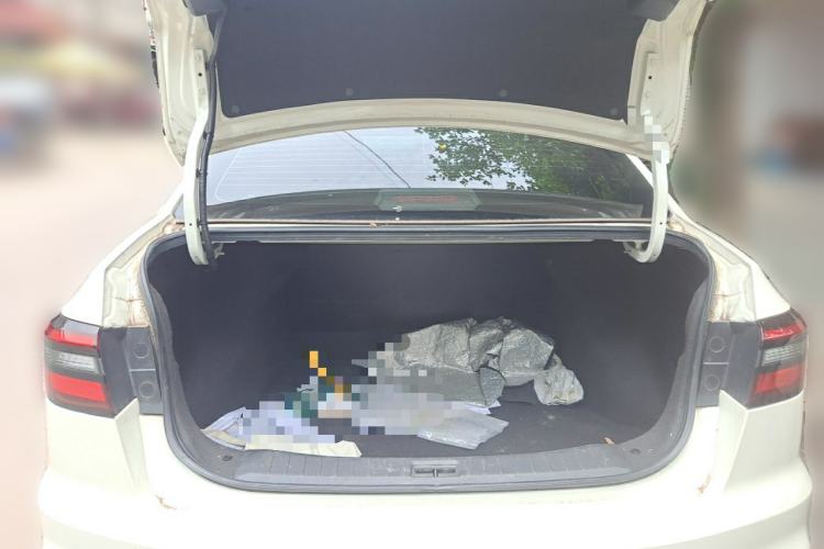 Used Venucia D60 2023 PLUS 1.6L XL CVT Yue Ling Edition Trunk